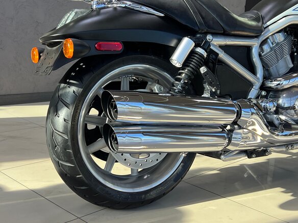 2005 Harley-Davidson Street Rod, серебристый - вид 15