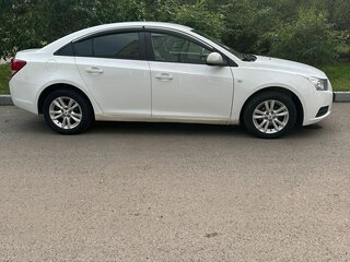 2012 Chevrolet Cruze I, белый, 670000 рублей, вид 5