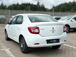 2015 Renault Logan II, белый, 534800 рублей, вид 4