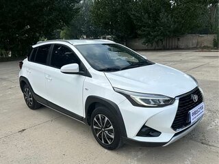 2022 Toyota Yaris L XP150 Рестайлинг, белый, 1468395 рублей, вид 3