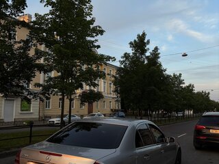 2004 Mercedes-Benz E-Класс 200 III (W211, S211), серебристый, 670000 рублей, вид 3