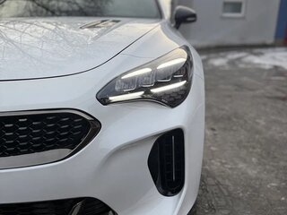 2022 Kia Stinger I Рестайлинг, белый, 2999999 рублей, вид 5