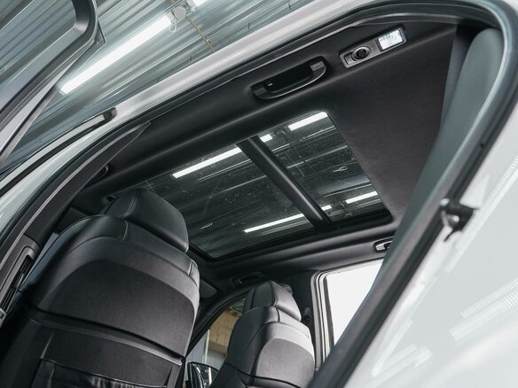 2011 BMW X5 M I (E70), белый - вид 11