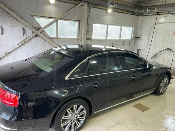 2012 Audi A8 Long III (D4), чёрный, 11500000 рублей - вид 3