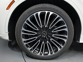 2024 Lincoln Aviator II Рестайлинг, белый, 10838700 рублей, вид 5