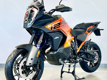 2024 KTM 1290 Super Adventure S, чёрный, 2299000 рублей, вид 1