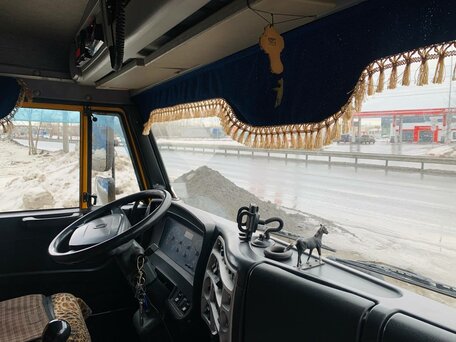 2012 КамАЗ 4308, жёлтый, 2200000 рублей, вид 3