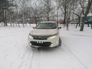 2019 Toyota Harrier III (XU60) Рестайлинг, белый, 3350000 рублей, вид 2