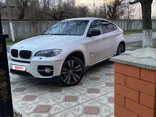 2010 BMW X6 35i 6-speed I (E71), белый, 2100000 рублей, вид 1