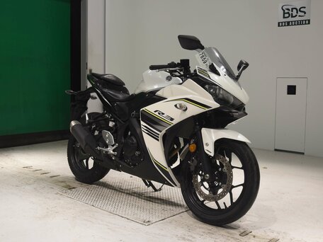 2017 Yamaha YZF-R3, белый, 420000 рублей, вид 4