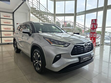 2021 Toyota Highlander IV (XU70), серебристый, 4989000 рублей, вид 5