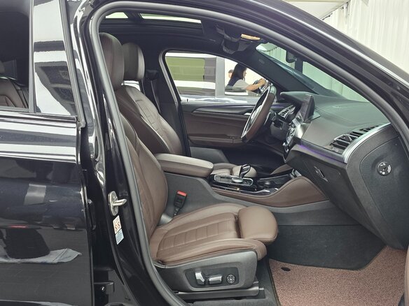 2022 BMW X4 20i II (G02) Рестайлинг, чёрный - вид 8