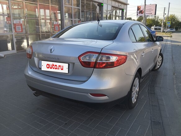 2011 Renault Fluence I, серебристый, 600000 рублей - вид 3