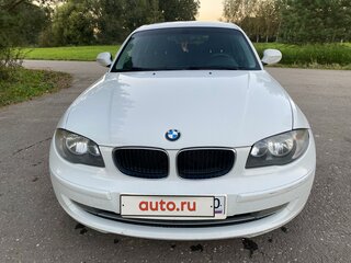 2010 BMW 1 серии 116i I (E81/E82/E87/E88) Рестайлинг, белый, 690000 рублей, вид 1
