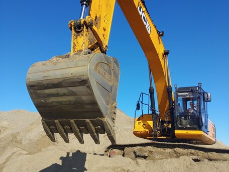 2021 JCB Гусеничные, жёлтый, 7500000 рублей, вид 2
