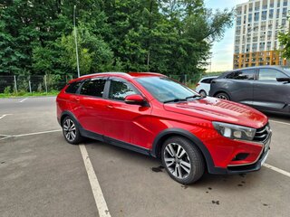 2018 Lada (ВАЗ) Vesta SW Cross I, красный, 950000 рублей, вид 2