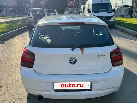 2013 BMW 1 серии 116i II (F20/F21), белый, 1200000 рублей, вид 3