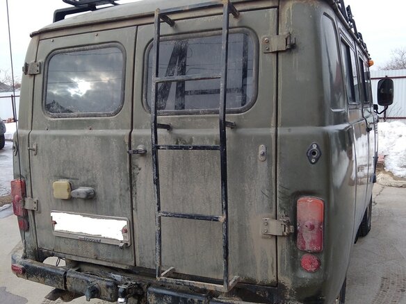 2010 УАЗ 2206, зелёный, 850000 рублей - вид 2