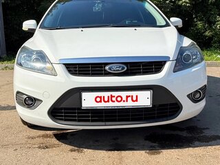 2009 Ford Focus II Рестайлинг, белый, 700000 рублей, вид 3