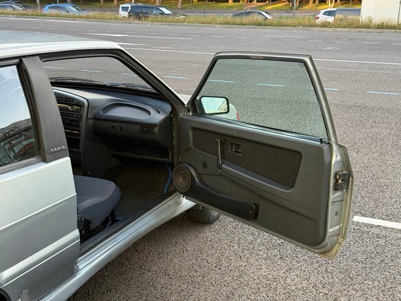 2007 Lada (ВАЗ) 2113, серебристый, 210000 рублей - вид 17