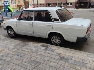 2011 Lada (ВАЗ) 2107, белый, 250000 рублей, вид 4