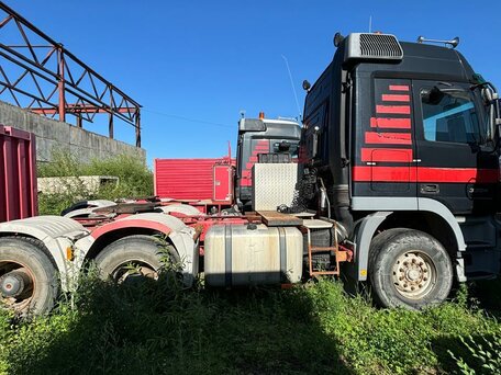 2006 Mercedes-Benz Actros, чёрный, 5041000 рублей, вид 4