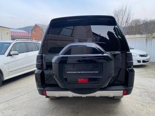 2017 Mitsubishi Pajero IV Рестайлинг 2, чёрный, 3100000 рублей, вид 4
