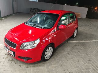 2009 Chevrolet Aveo I Рестайлинг, красный, 500000 рублей, вид 1