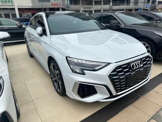 2021 Audi A3 35 TFSI IV (8Y), белый, 2100000 рублей, вид 3