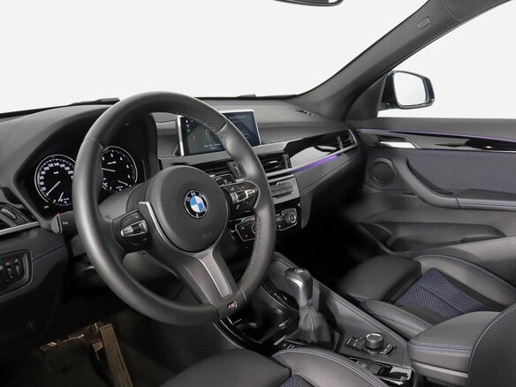 2020 BMW X1 18d xDrive II (F48) Рестайлинг, синий - вид 13