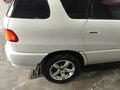1997 Toyota Ipsum I (M10), серый - вид 4