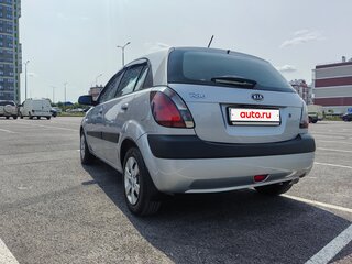 2009 Kia Rio II, серебристый, 530000 рублей, вид 4