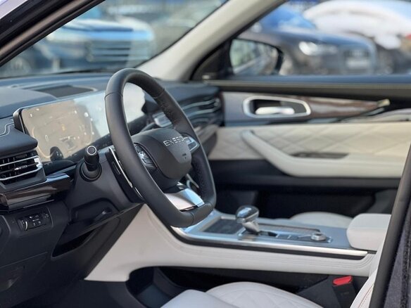 2022 Exeed VX I, чёрный, 2700000 рублей - вид 5