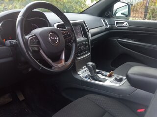 2018 Jeep Grand Cherokee IV (WK2) Рестайлинг, белый, 3500000 рублей, вид 4