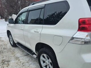 2012 Toyota Land Cruiser Prado 150 Series, белый, 3400000 рублей, вид 4