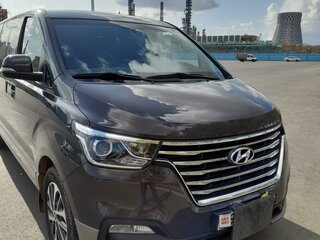 2019 Hyundai Grand Starex I Рестайлинг 2, серый, 4000000 рублей, вид 2
