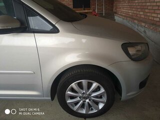2012 Volkswagen Touran I Рестайлинг 2, серебристый, 1990000 рублей, вид 2