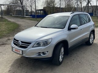 2011 Volkswagen Tiguan I, серебристый, 1250000 рублей, вид 2