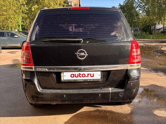 2012 Opel Zafira B Рестайлинг, чёрный, 729000 рублей - вид 2
