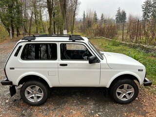 2012 Lada (ВАЗ) 2121 (4x4) I Рестайлинг, белый, 500000 рублей, вид 2