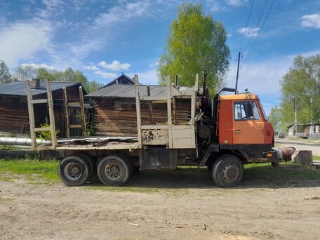 1989 Tatra T 815, жёлтый, 800000 рублей, вид 2