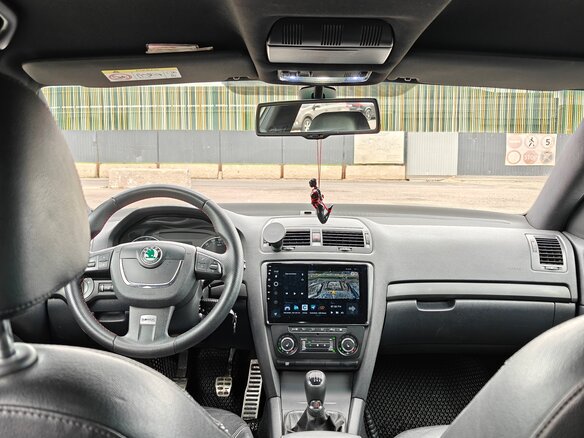 2012 Skoda Octavia II (A5) Рестайлинг, серебристый, 890000 рублей - вид 6