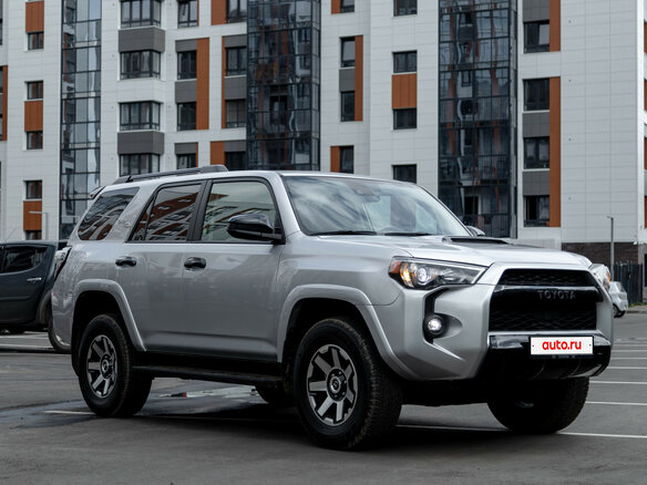 2022 Toyota 4Runner V Рестайлинг, серебристый, 8590000 рублей - вид 7