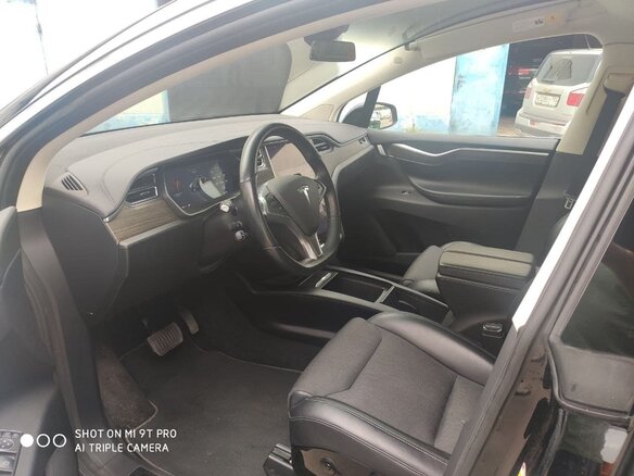 2016 Tesla Model X 90D I, чёрный - вид 4