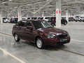 2011 Lada (ВАЗ) Priora I, красный, 220000 рублей - вид 2