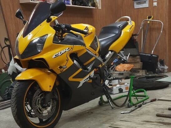2006 Honda CBR 600F, жёлтый, 445000 рублей - вид 4