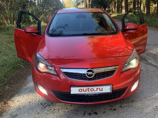 2012 Opel Astra J, красный, 855000 рублей, вид 1