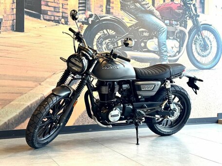 2025 Honda CB 350RS, серый, 649900 рублей, вид 4
