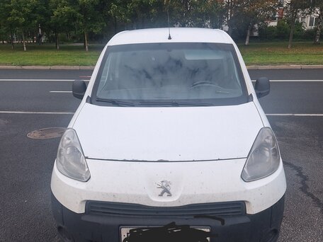 2013 Peugeot Partner, белый, 600000 рублей, вид 1