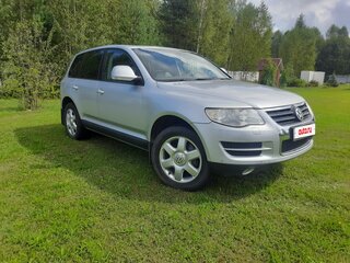 2007 Volkswagen Touareg I Рестайлинг, серый, 1880000 рублей, вид 1